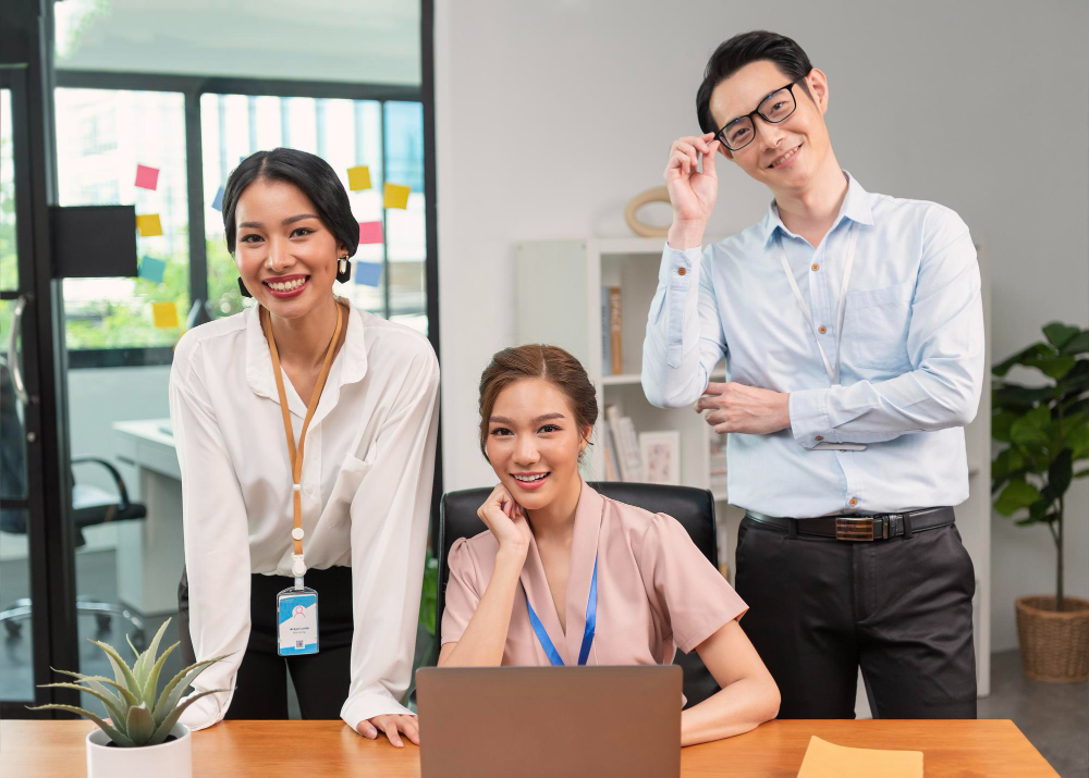 Ba chuyên viên tư vấn nhân sự tại Hà Nội sẵn sàng hỗ trợ doanh nghiệp với dịch vụ nhân sự chất lượng