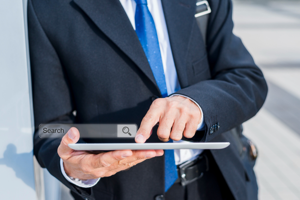 when to use executive search services