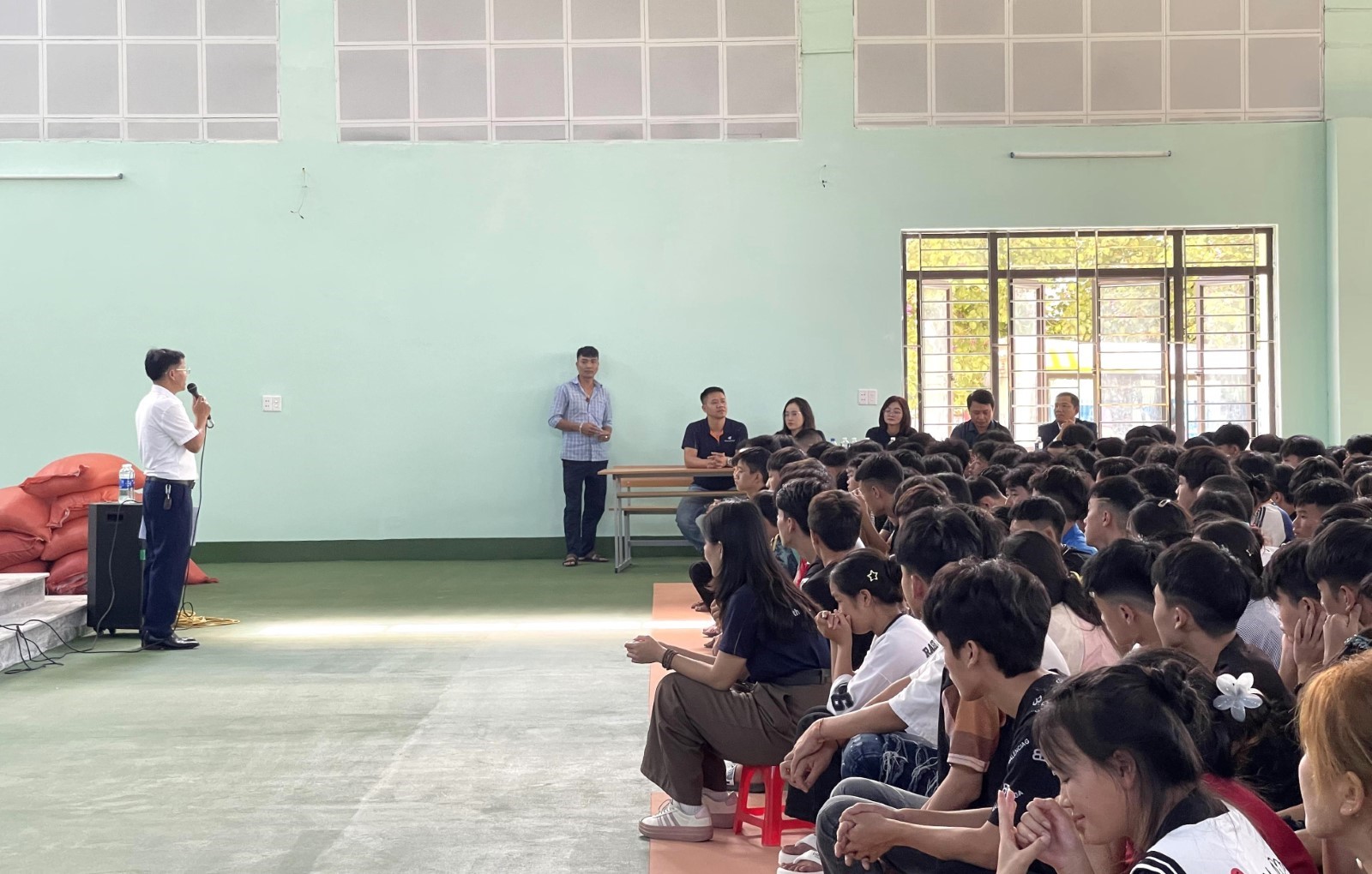 ManpowerGroup Vietnam joined in student empowerment event in Lai Chau, Vietnam