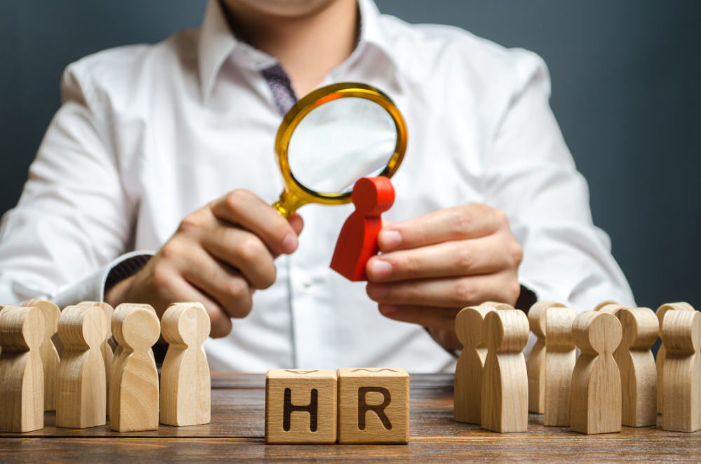 Choosing the right vendor for HR outsourcing in Vietnam